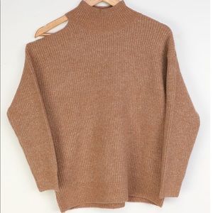 Lulu’s Ribbed Knit Mock Neck Sweater